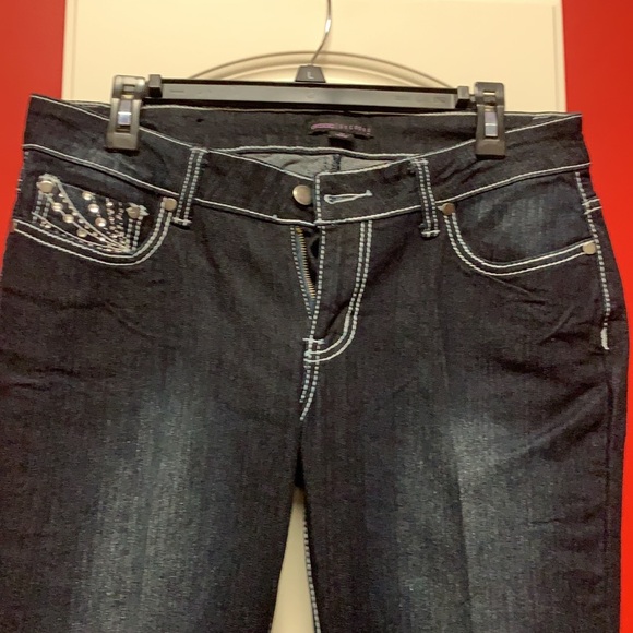 Jeans - Picture 2 of 7